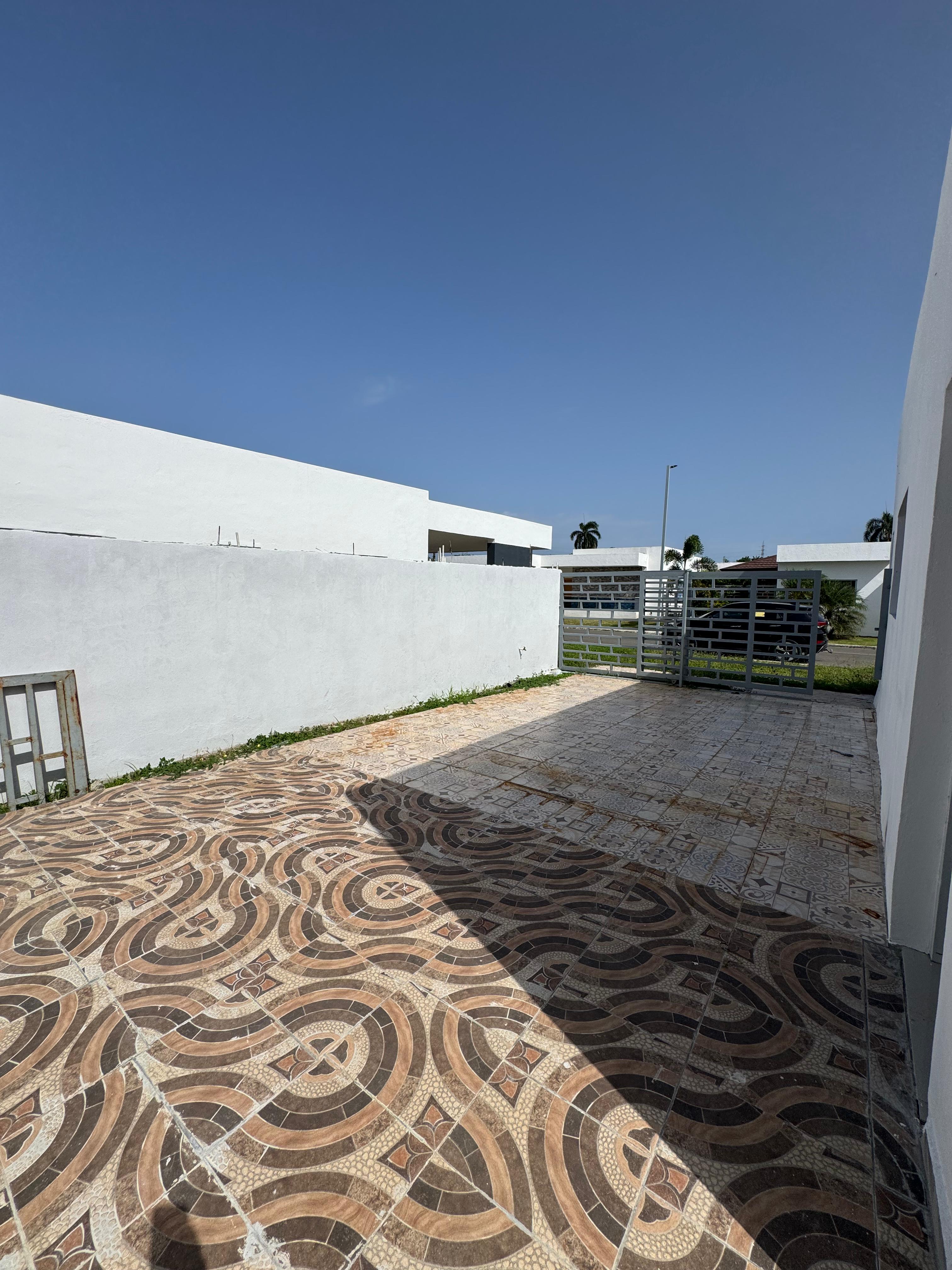 ????‍️Alquiler Casa disponible en el Residencial Las Palmeras III y IV Foto 7282771-6.jpg