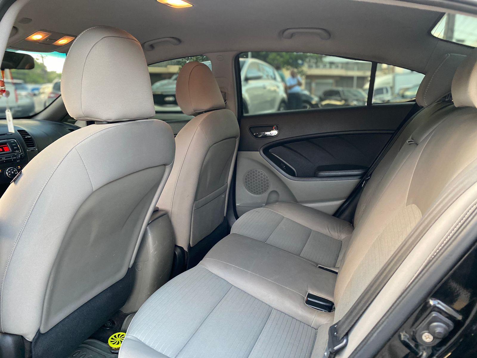 Kia Forte 2015 Americano Foto 7282937-7.jpg