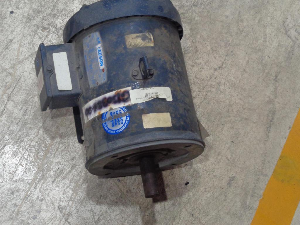 Motor leeson 1760 RPM fr182T 3HP 230/460 Foto 7282966-2.jpg