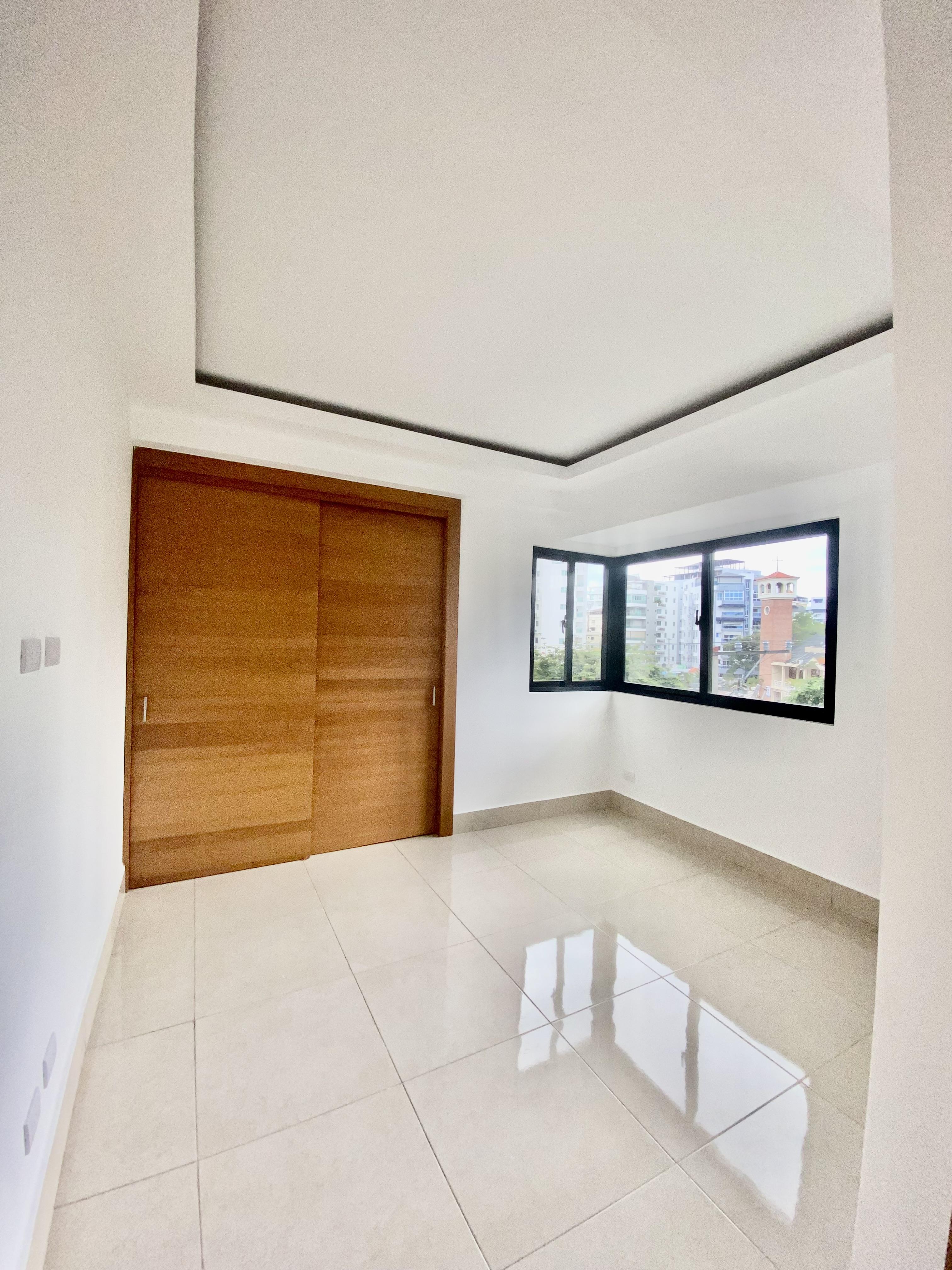 Alquilo apartamento en la urbanización Fernández Santo Domingo  Foto 7283172-9.jpg