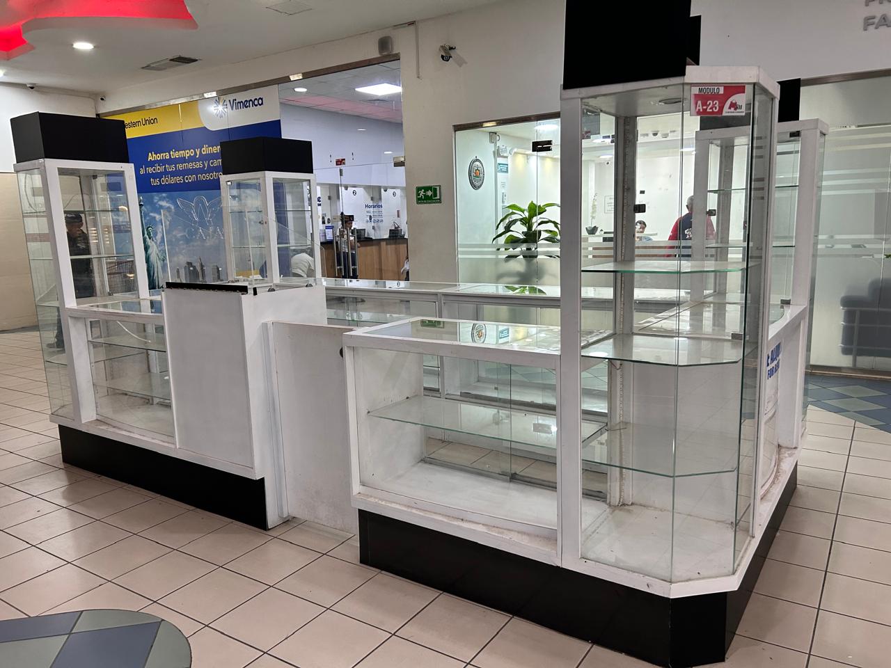 VENTA DE MÓDULO COMERCIAL – Plaza en Santiago Foto 7283403-1.jpg