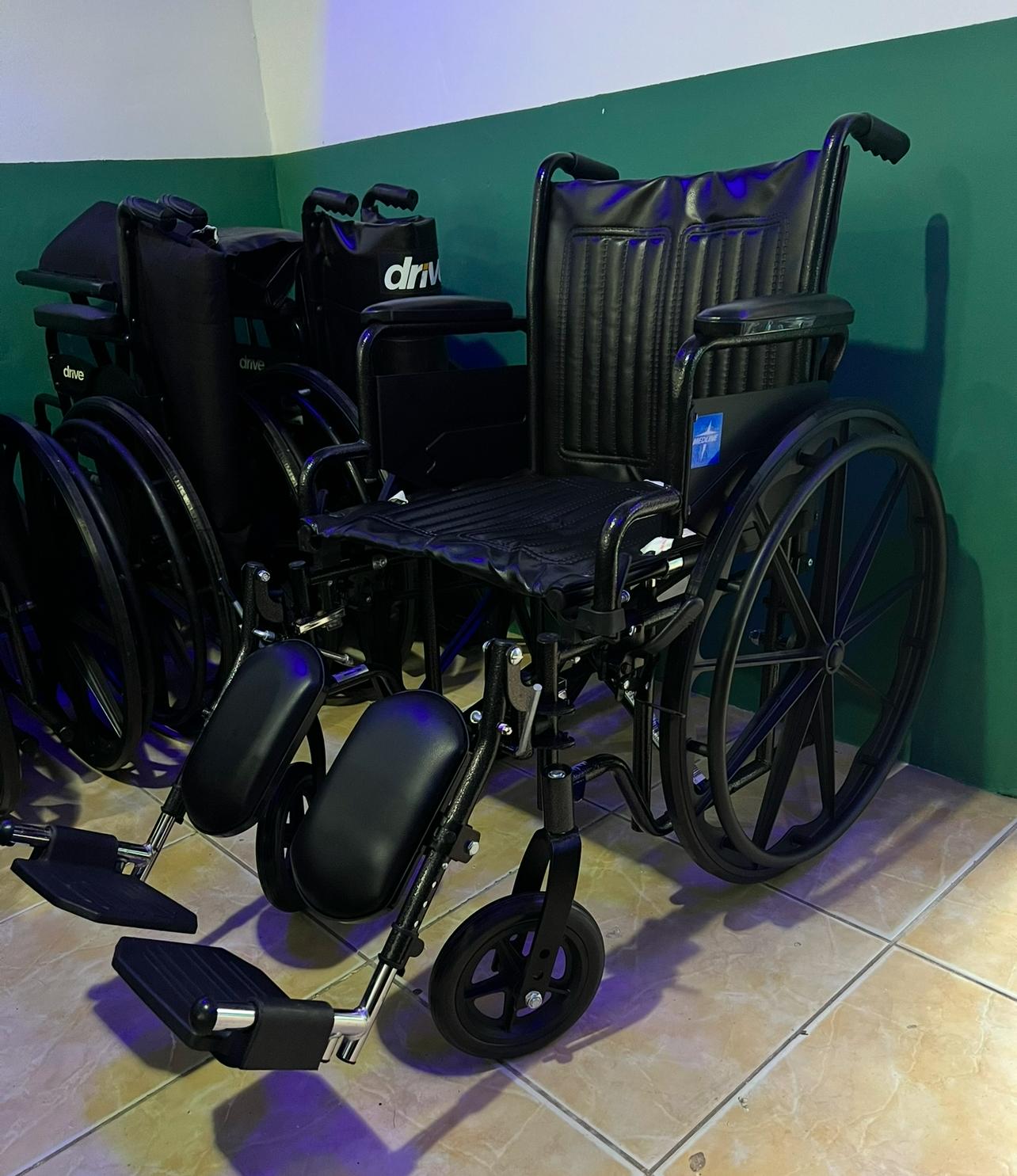 Silla de rueda  Foto 7283478-3.jpg