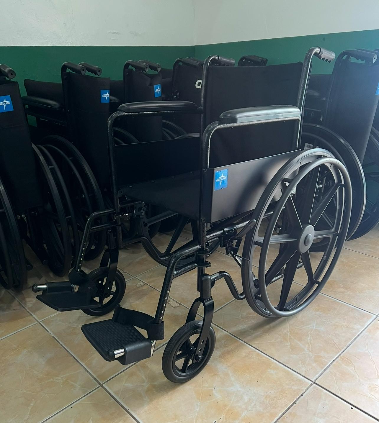 Silla de rueda  Foto 7283478-7.jpg