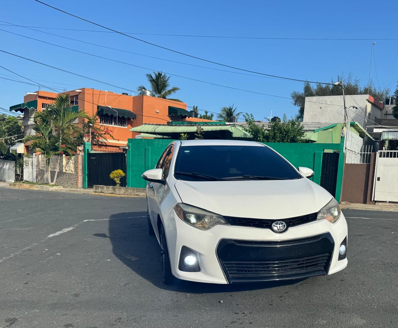 Toyota Corolla 2015 en excelente estado - Automático Foto 7283604-2.jpg