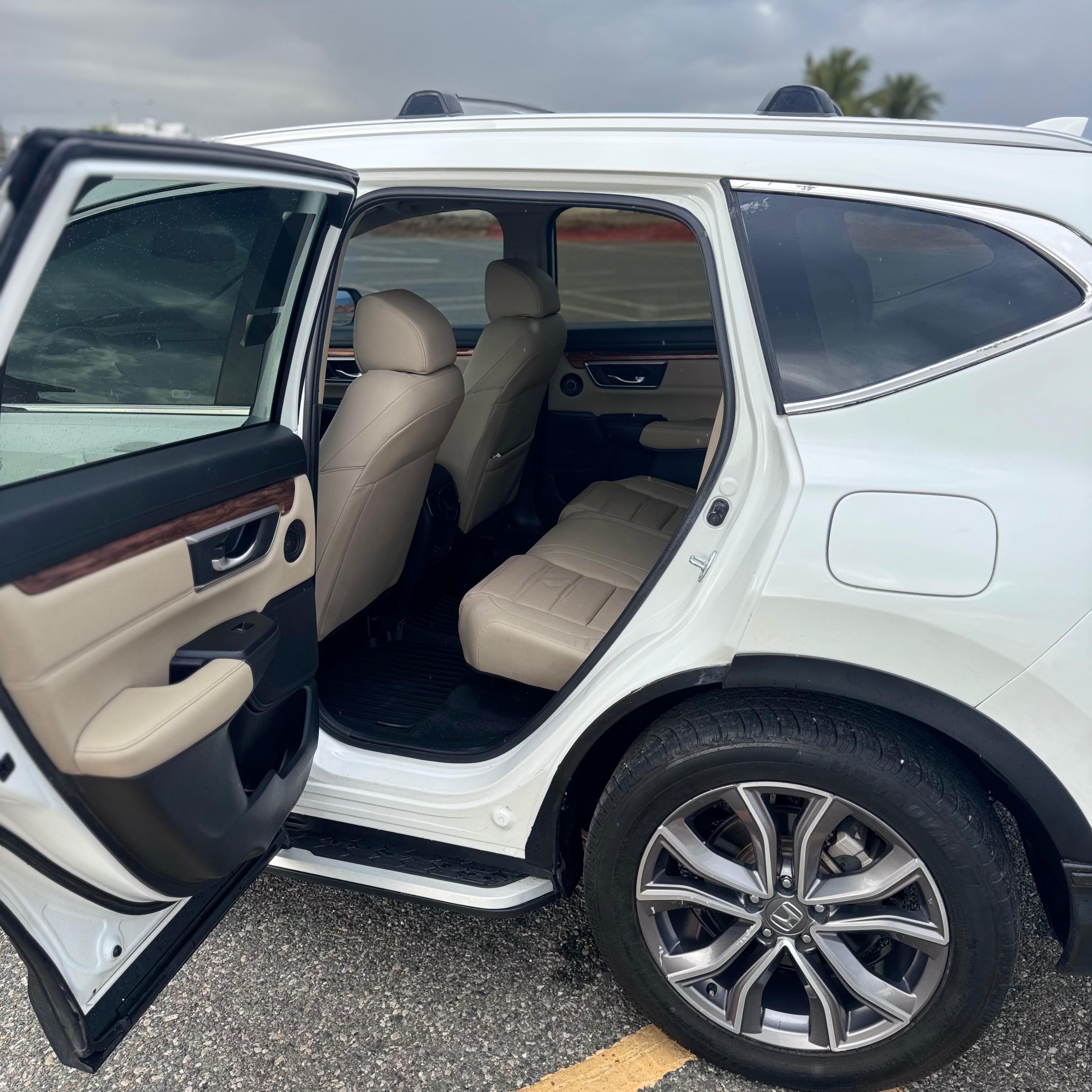 Honda CR-V Touring Hibryd 2019 en San Cristóbal Foto 7283638-12.jpg