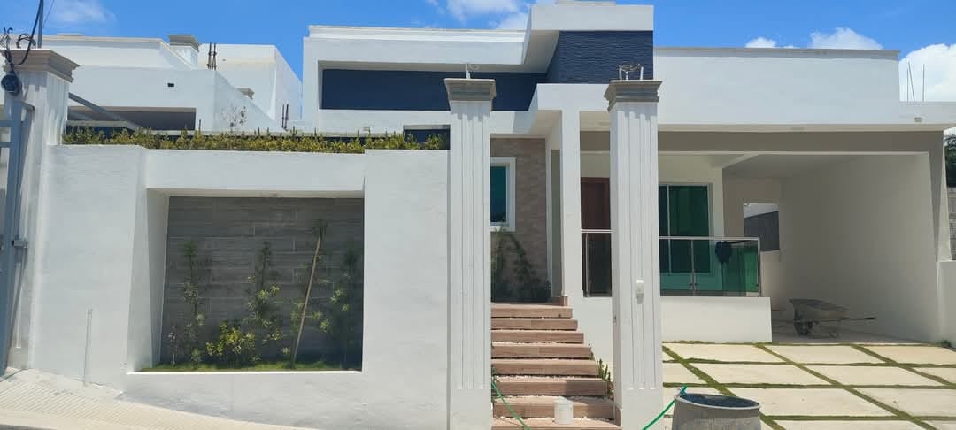 EN VENTA CASA RESIDENCIAL A MINUTOS DEL CENTRO DE LA CIUDAD Foto 7283741-2.jpg
