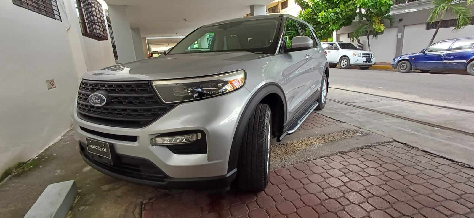 Ford Explorer 4x4 2020  Foto 7283749-5.jpg