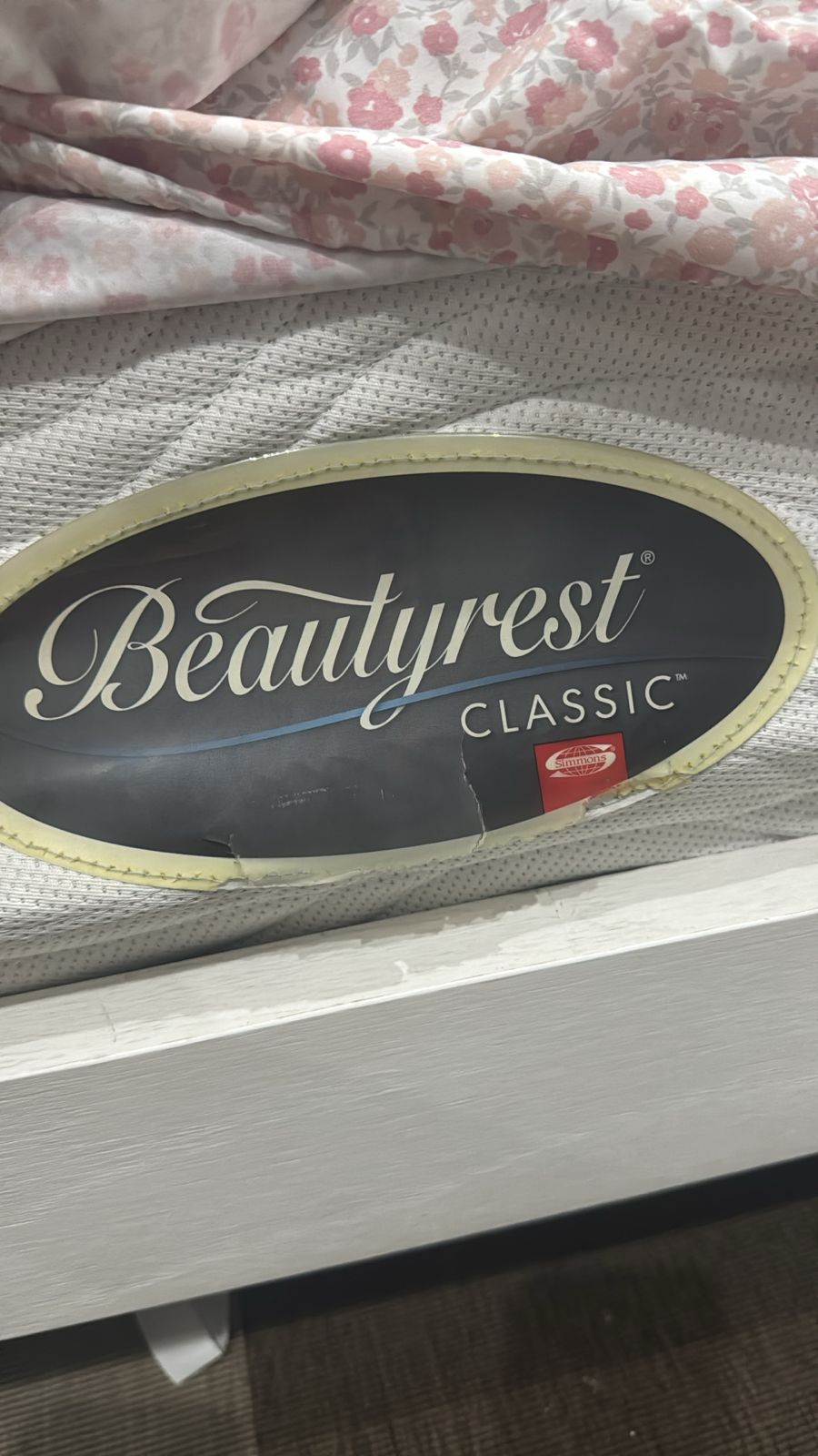 Se vende cama king con dos mesitas de noche Foto 7283779-2.jpg