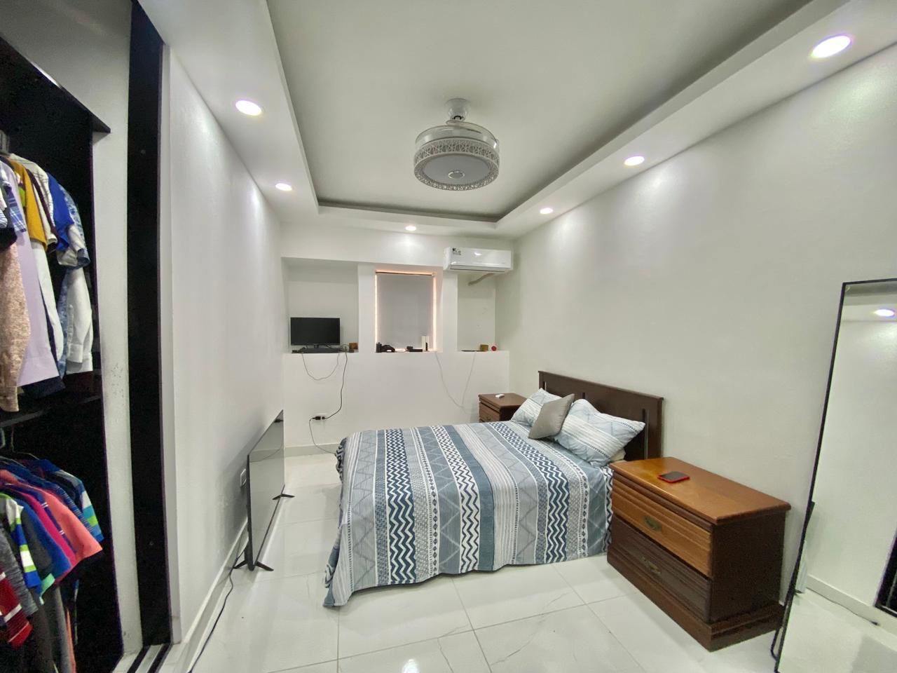 Apartamento de 4 Habitaciones en Venta en Cacicazgos. Foto 7283802-3.jpg
