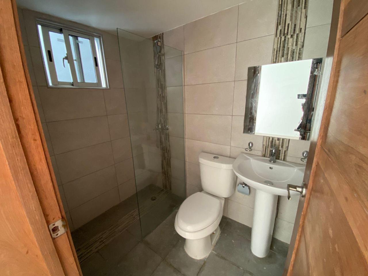 Apartamento de 2 Habitaciones en Venta en la Zona Universitaria.  Foto 7283835-9.jpg