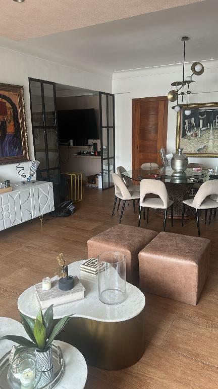 Vendo apartamento en Bella Vista en 5to piso con excelente distribució Foto 7283840-1.jpg
