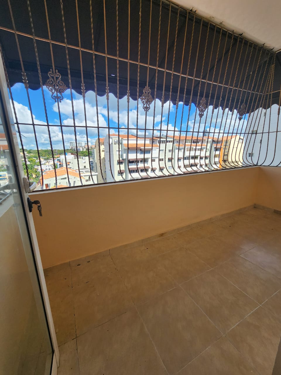 SE VENDE AMPLIO APARTAMENTO a TIPO PH  CON VISTA AL MAR EN AVENIDA IND Foto 7283858-7.jpg