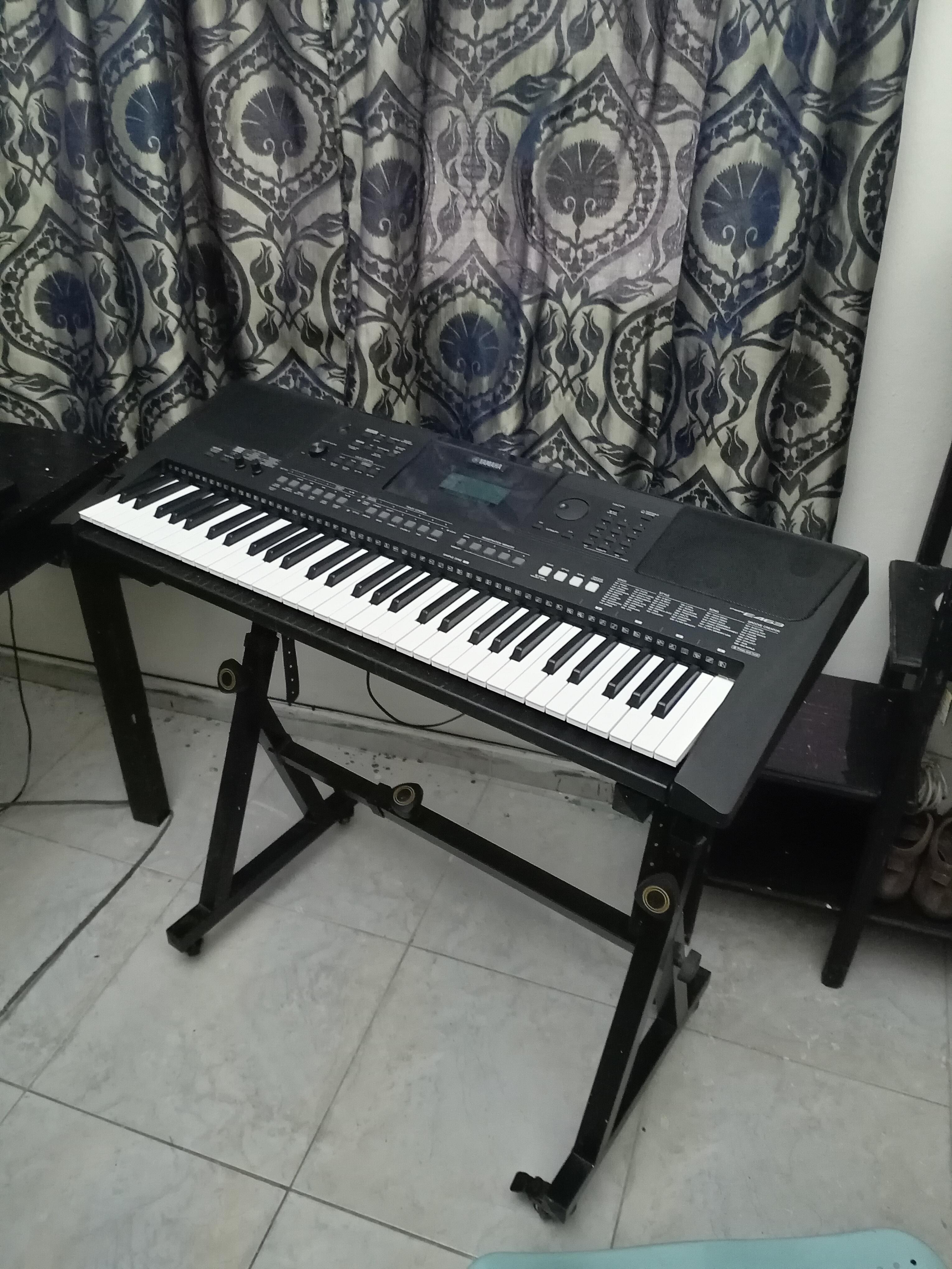 Piano Yamaha PSR e463 Foto 7283919-1.jpg