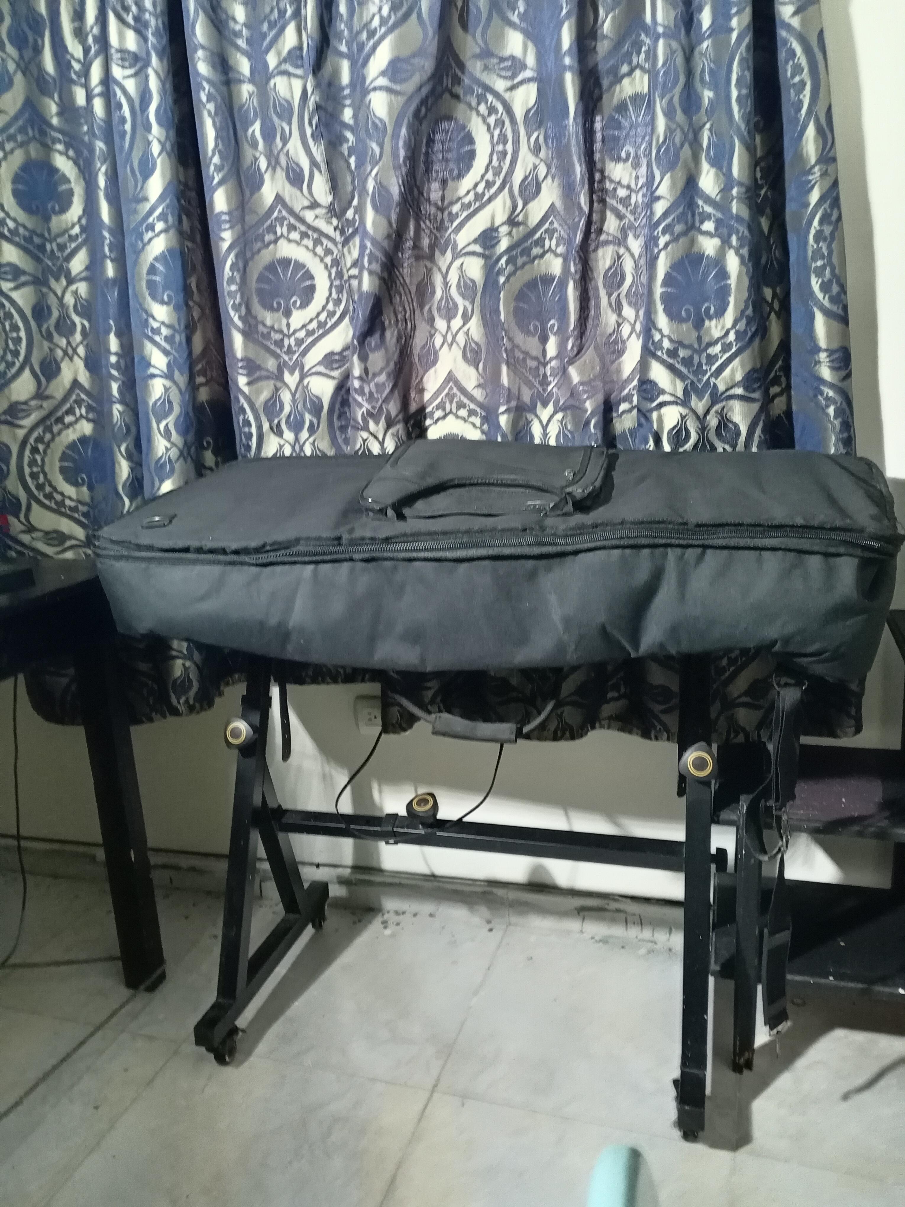 Piano Yamaha PSR e463 Foto 7283919-7.jpg