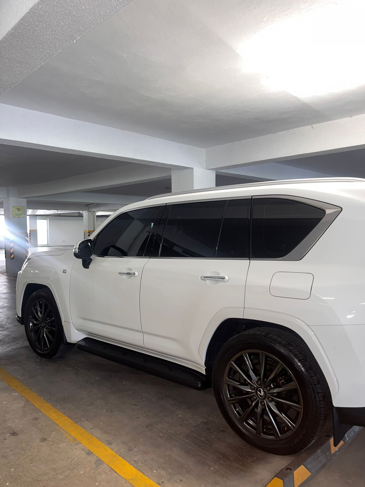 ATENCIÓN PURGA RD ???? ???? SE VENDE Lexus LX 600 F Sport 2023 COMO N Foto 7284038-12.jpg