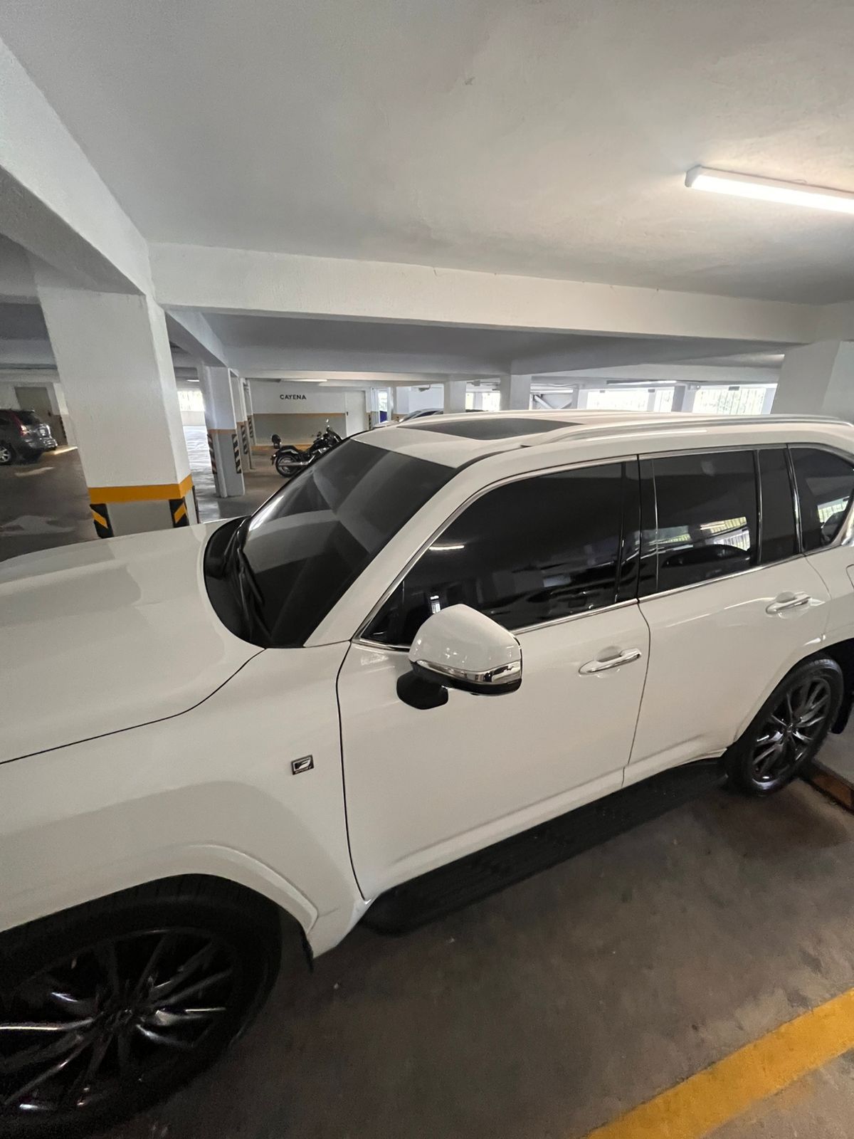 ATENCIÓN PURGA RD ???? ???? SE VENDE Lexus LX 600 F Sport 2023 COMO N Foto 7284038-6.jpg