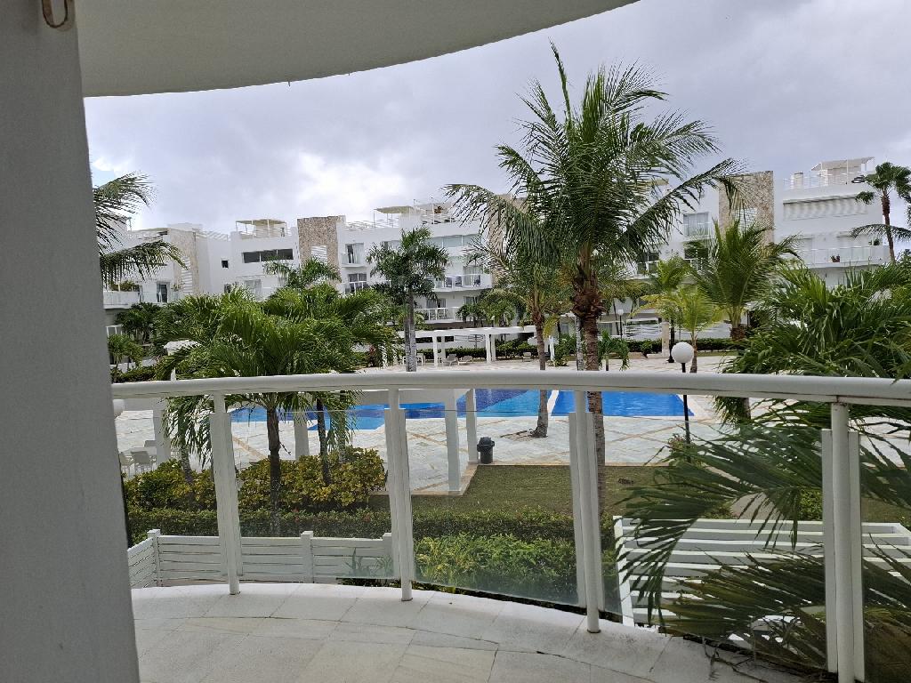 Vendo apartamento en la Romana  Foto 7284313-1.jpg