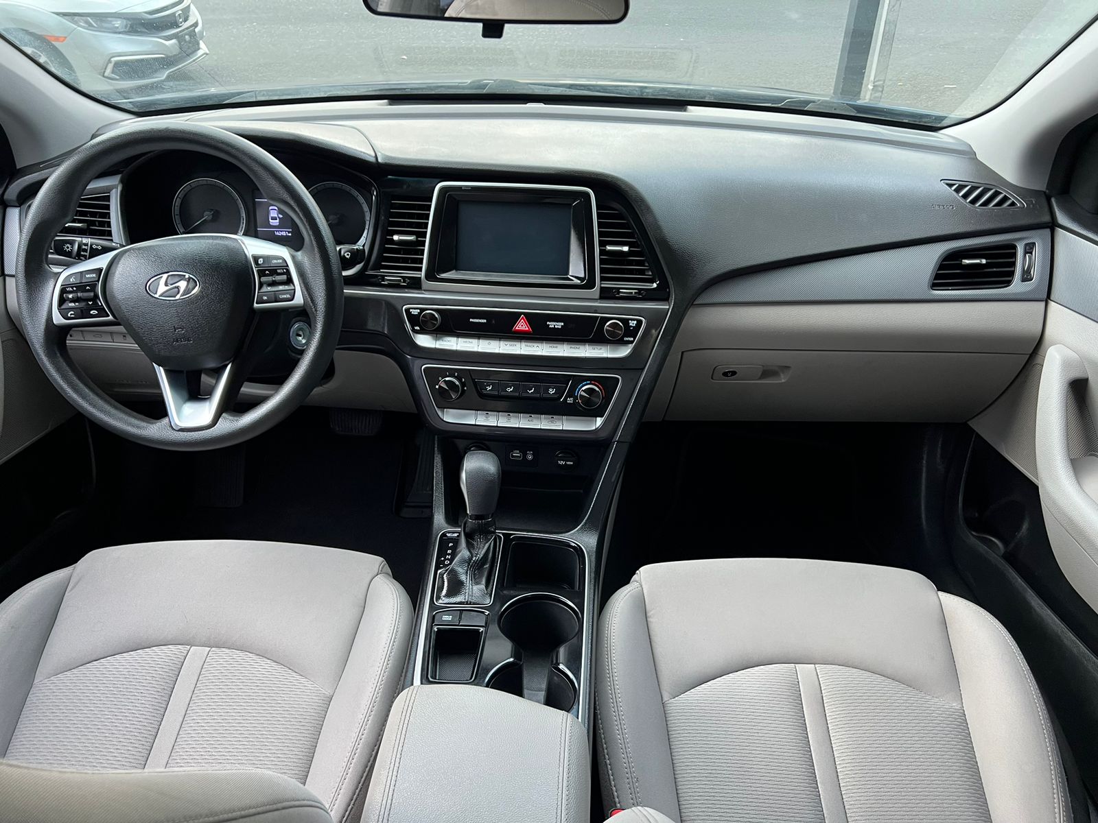 HYUNDAI SONATA SE 2019 Foto 7284369-11.jpg