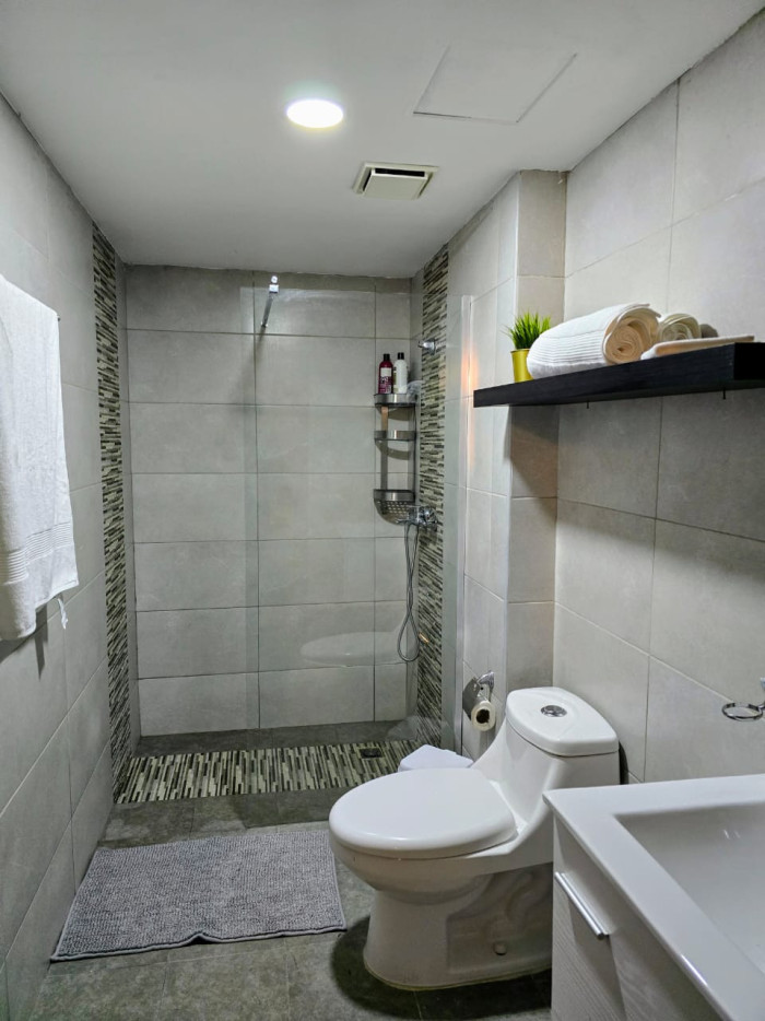 Apartamento Moderno en la Zona Universitaria – Ideal para Vivir Cerca  Foto 7284383-2.jpg