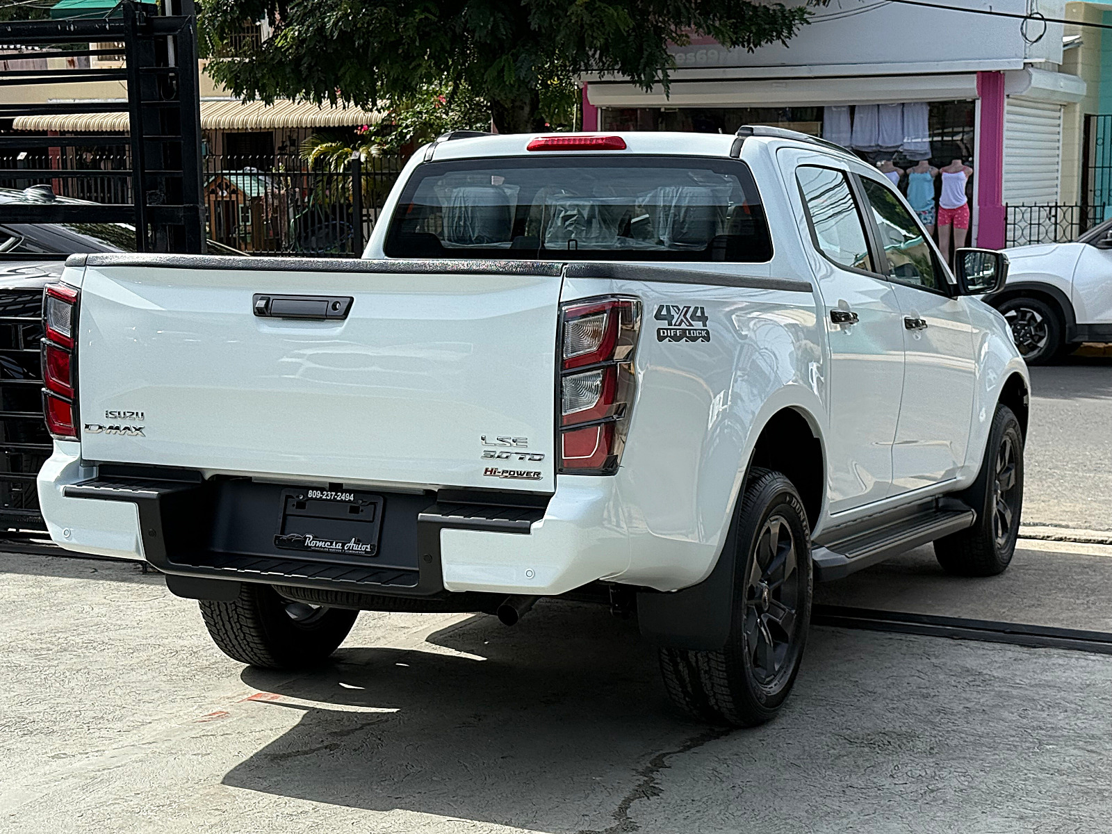 ISUZU D-MAX LSE 4X4 DIFF-LOCK 2026 en Santo Domingo Este Foto 7284438-5.jpg