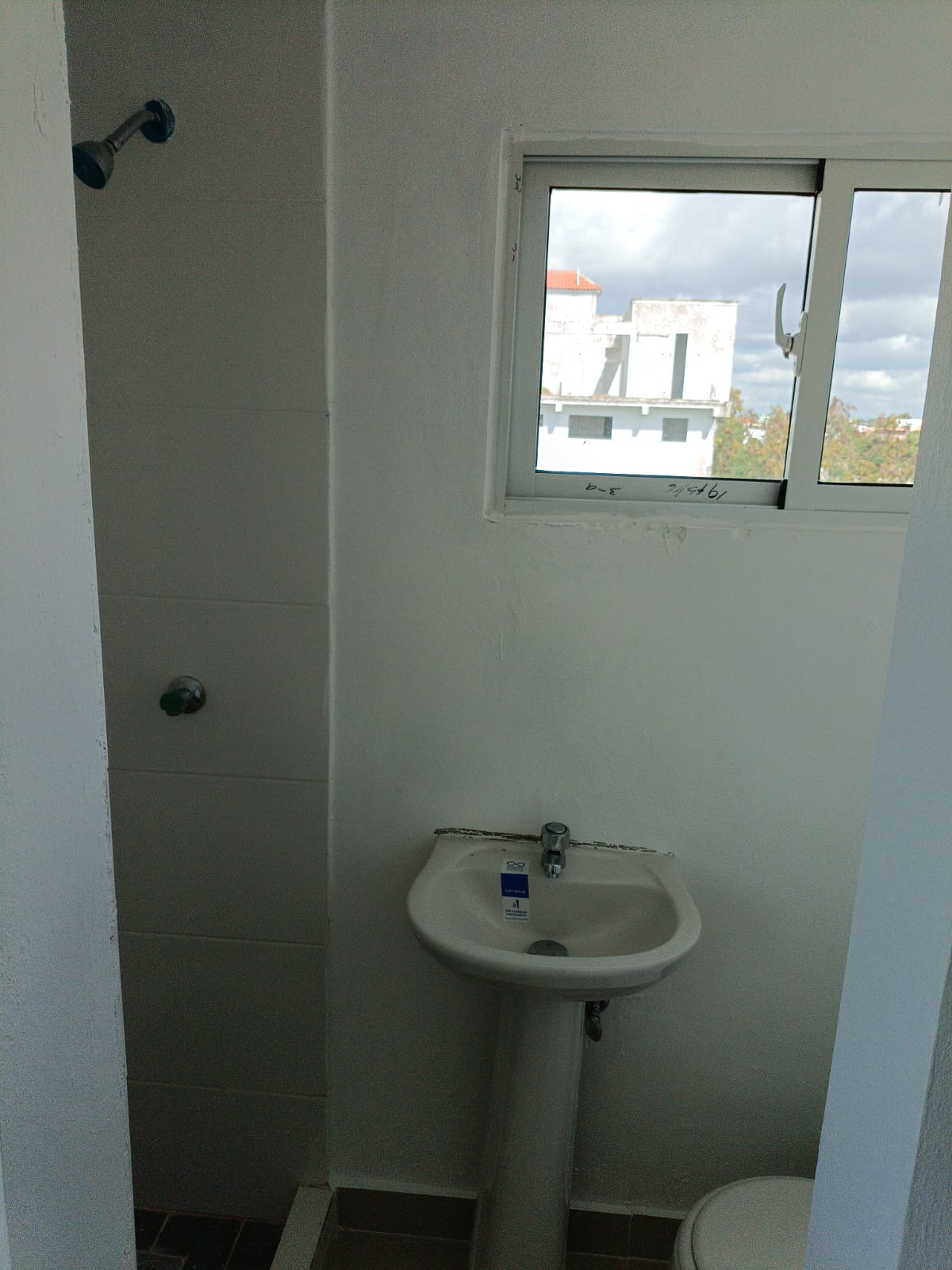 Apartamento en venta a estrenar sector de Las Américas Foto 7284498-3.jpg