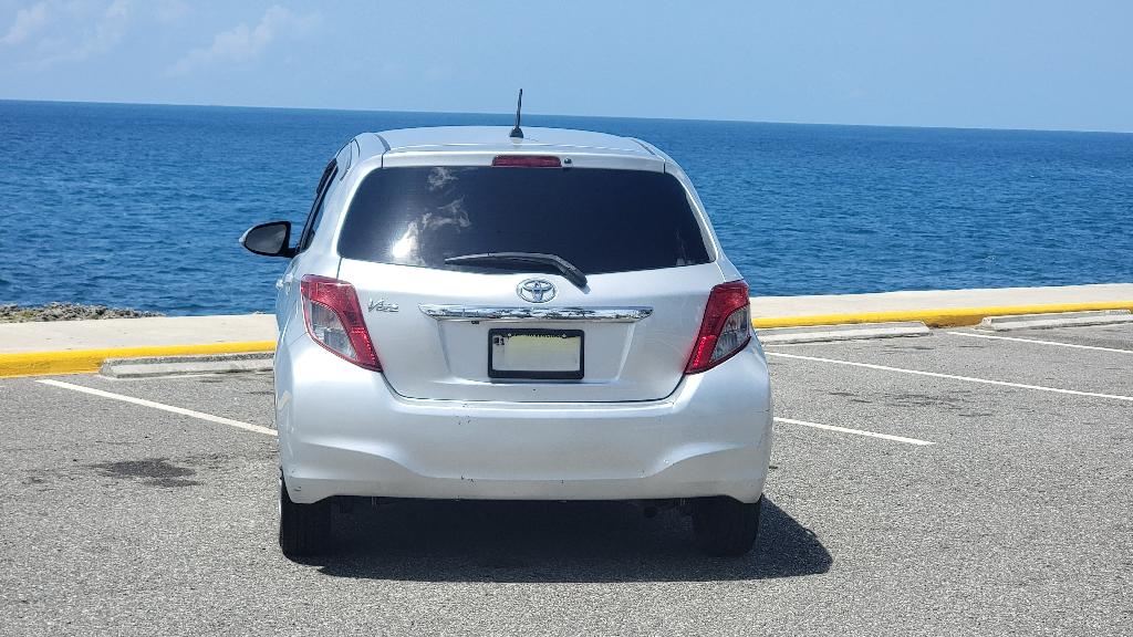 Toyota vitz 2011 en venta Foto 7284584-2.jpg