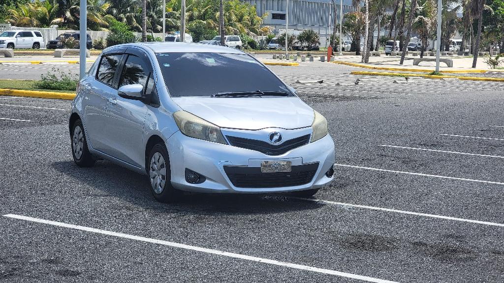 Toyota vitz 2011 en venta Foto 7284584-5.jpg