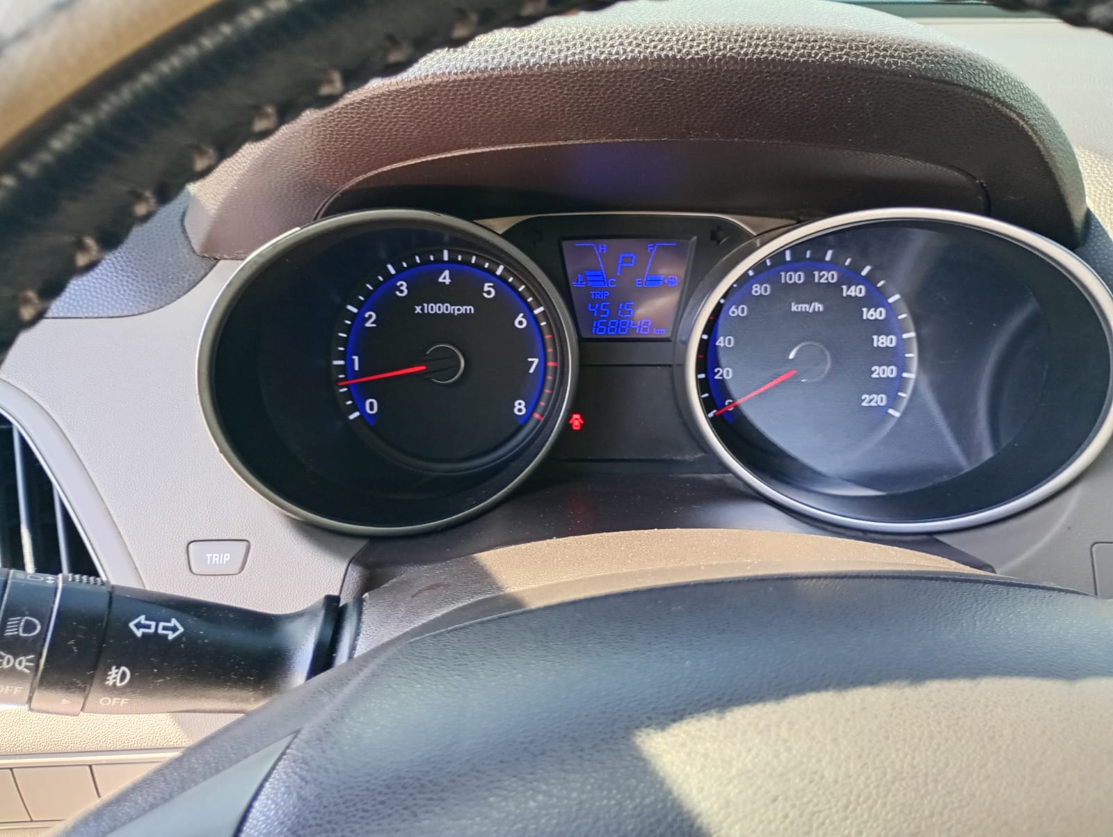 Hyundai-Tucson-2012 Foto 7284619-9.jpg