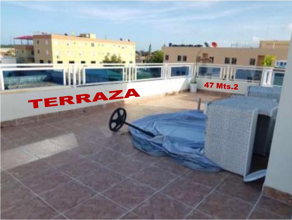 OPORTUNIDAD UNICA CASA 3 NIV. AMUEBLADA  EN BAVARO RES. VILLAS ALTAS B Foto 7284763-7.jpg