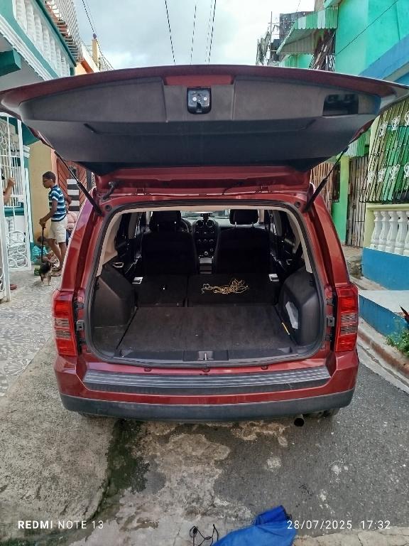 Jeep Patriot 2016 4x2 en Santo Domingo Norte Foto 7284799-3.jpg