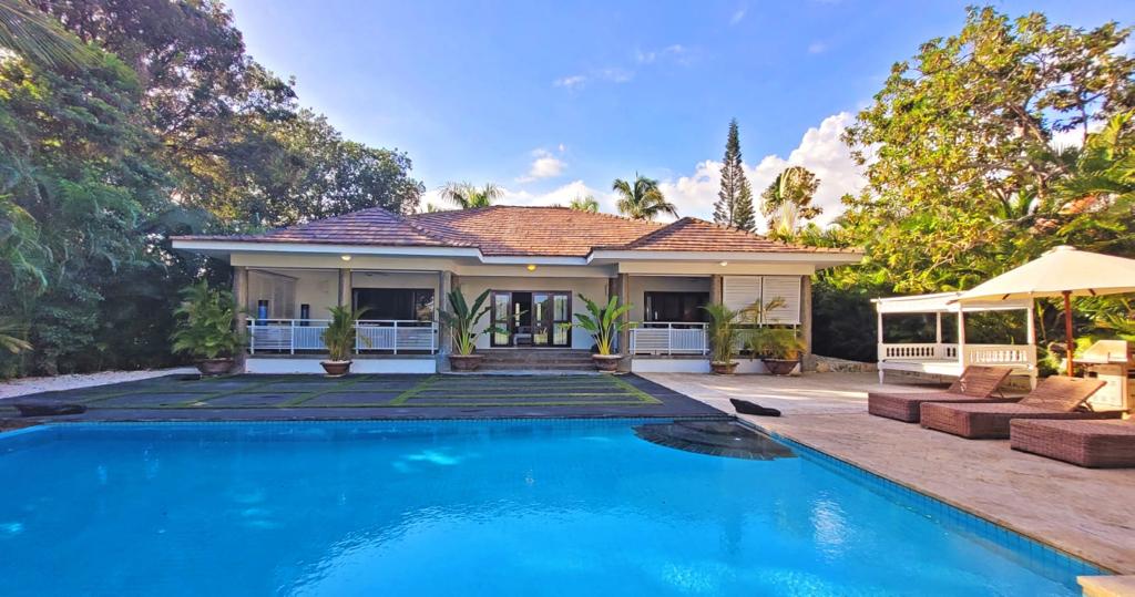 Villa en Venta en Juan Dolio. Foto 7285002-11.jpg