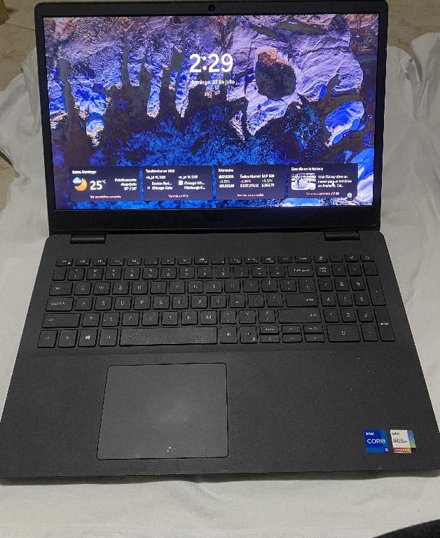 ???? Vendo Laptop Dell Inspiron 15 3501 – Ideal para estudio o trabajo Foto 7285015-1.jpg