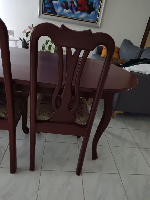 Comedor de caoba de 6 sillas en buenas condiciones usados  Foto 7285158-1.jpg