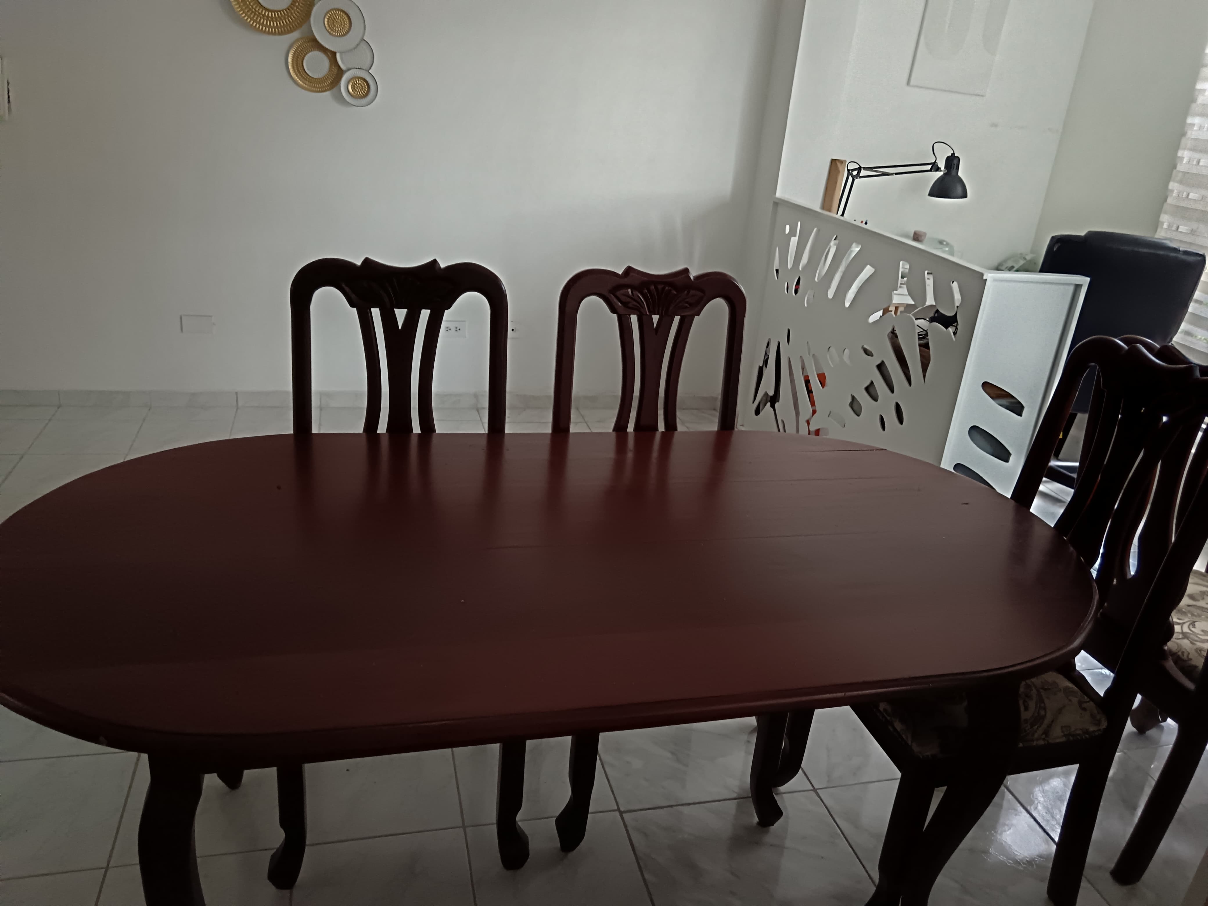 Comedor de caoba de 6 sillas en buenas condiciones usados  Foto 7285158-4.jpg