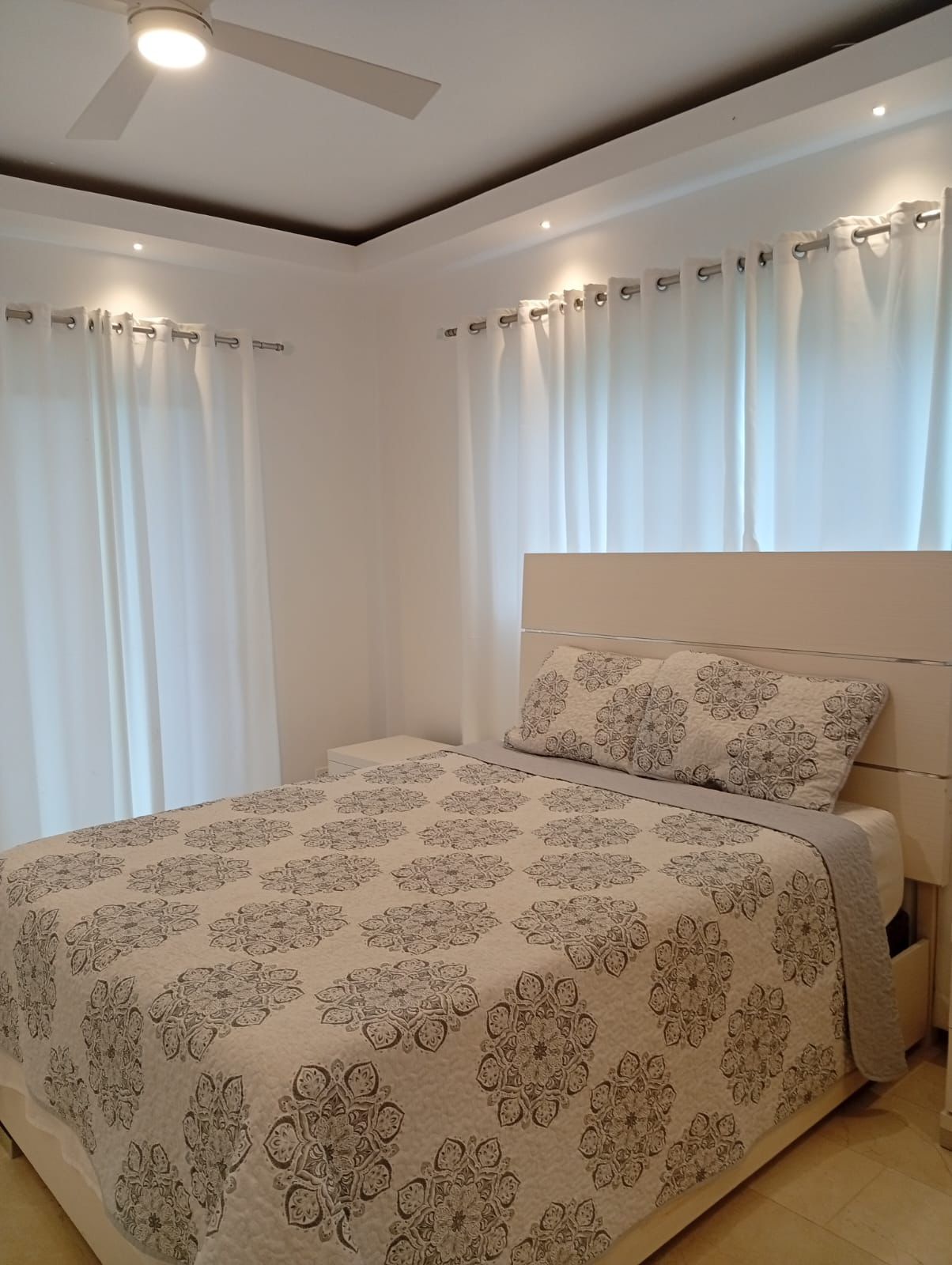 Vendo hermosa villa en Playa Nueva Romana  Foto 7285310-4.jpg