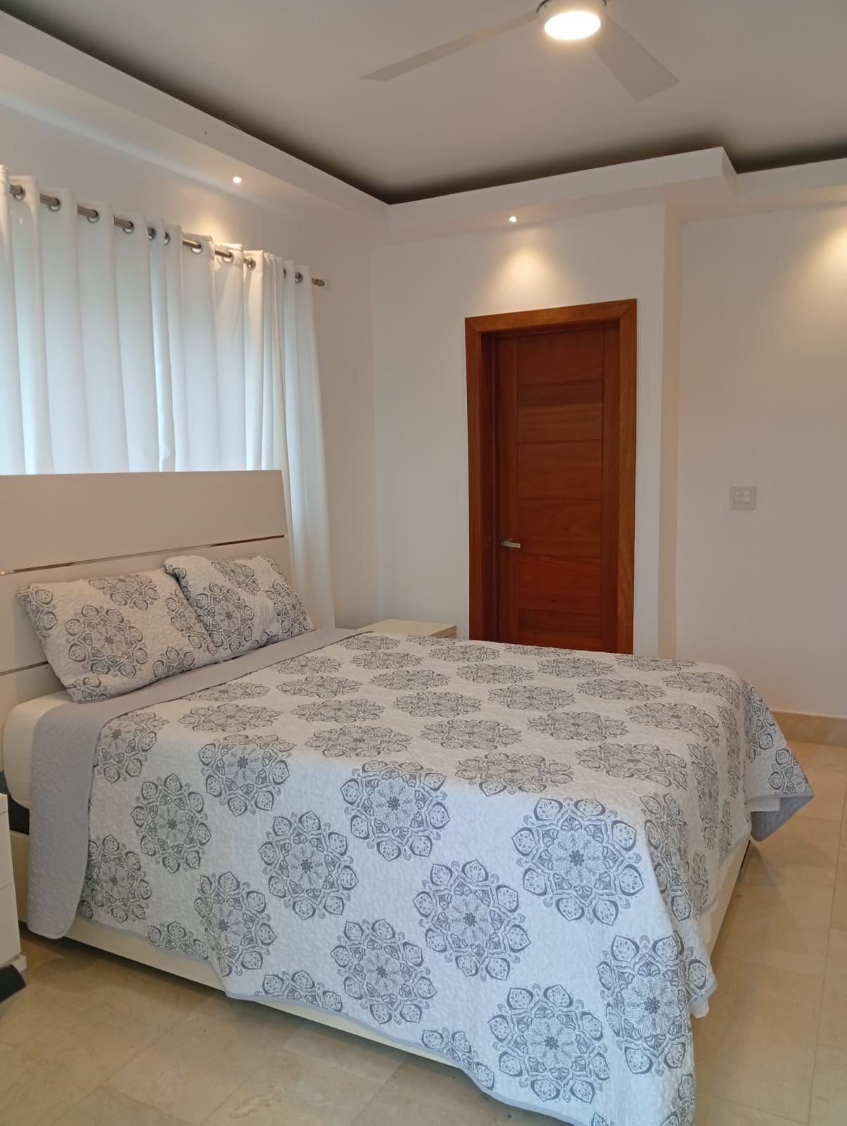 Vendo hermosa villa en Playa Nueva Romana  Foto 7285310-8.jpg