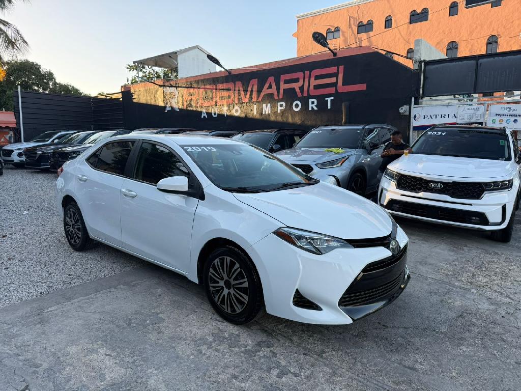 TOYOTA COROLA LE 2019 Foto 7285319-11.jpg