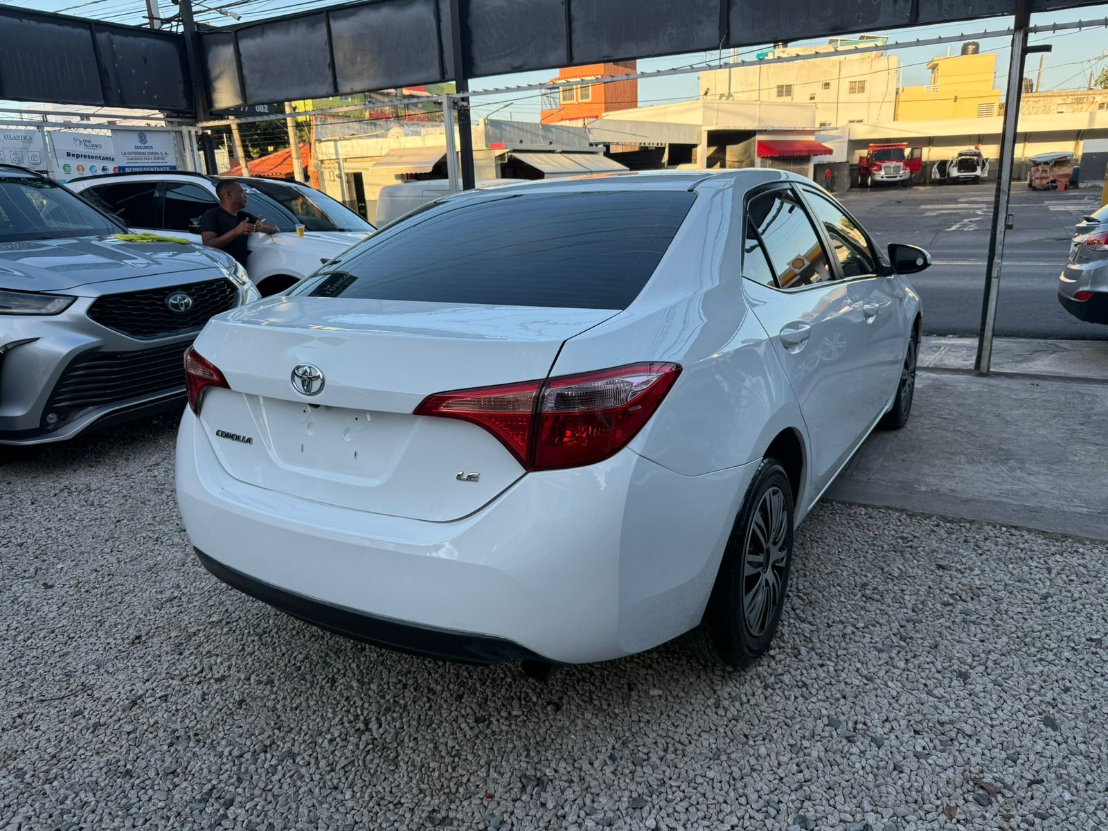 TOYOTA COROLA LE 2019 Foto 7285319-15.jpg