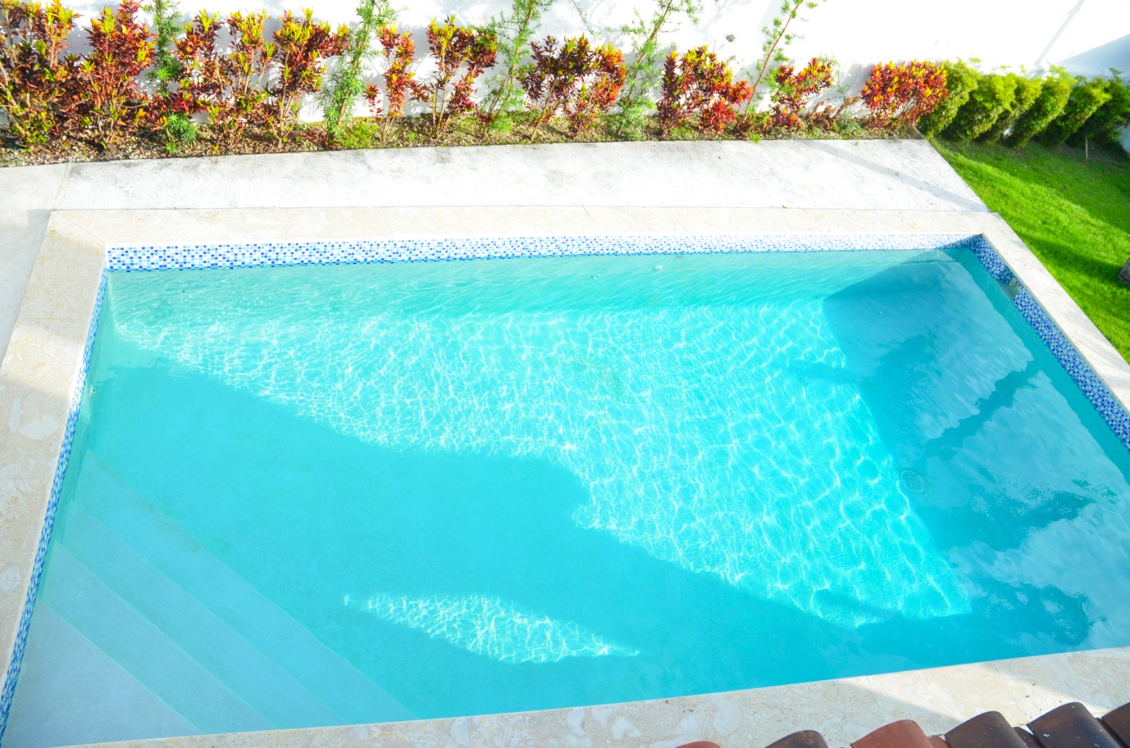 EN VENTA VILLA 5 HABITACIONES CON PISCINA Foto 7285333-8.jpg