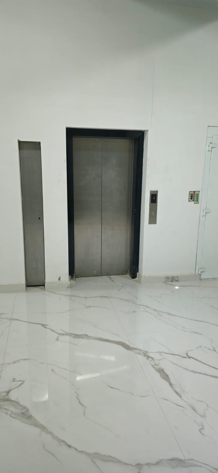 Locales en Renta para Oficina – Plaza Comercial Av. Juan Pablo Duarte  Foto 7285348-6.jpg