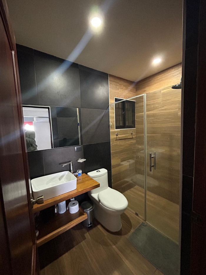 Se alquila Amplio Penthouse Evaristo Morales Foto 7285411-6.jpg