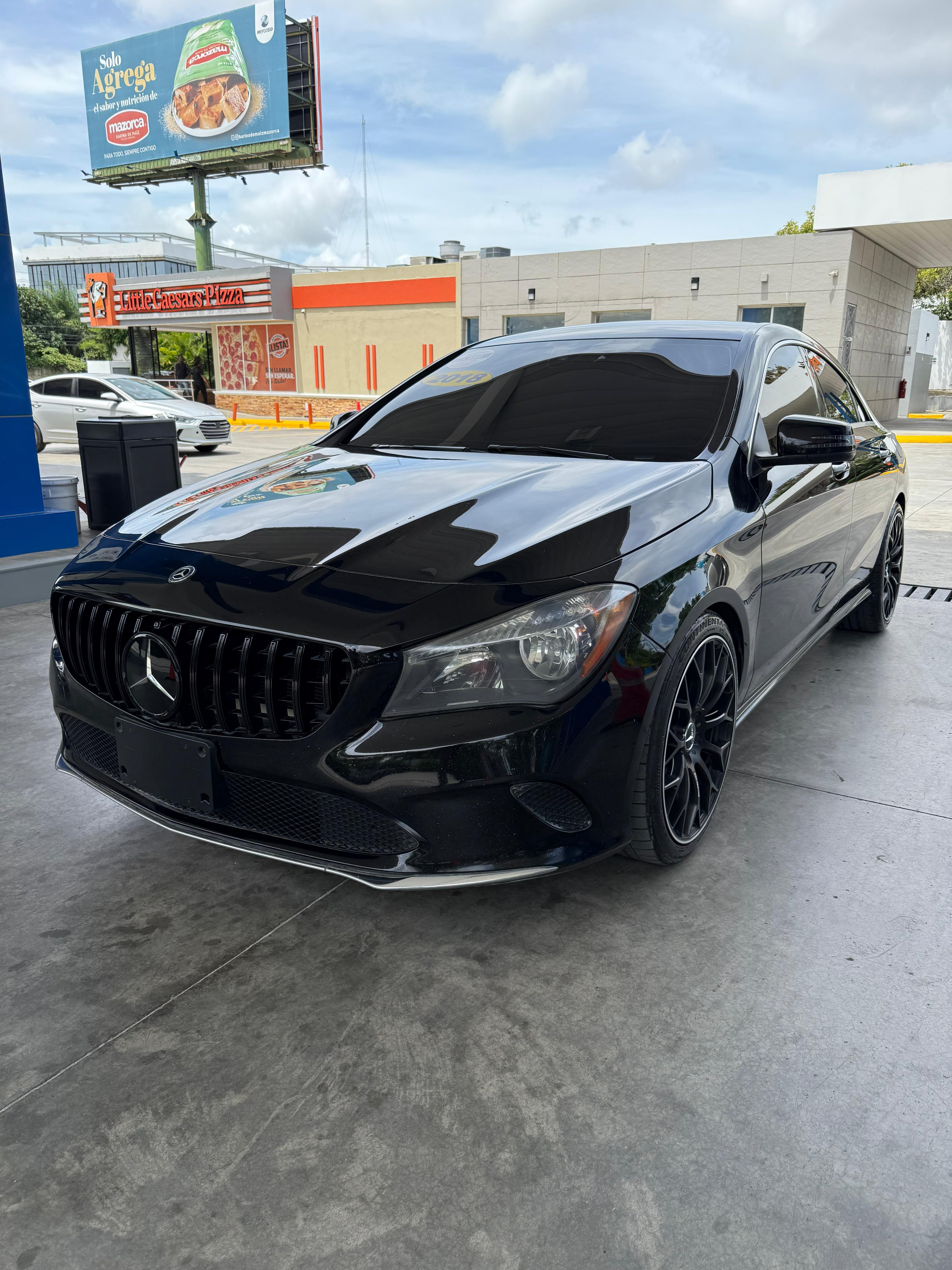 Se vende Mercedes Benz CLA250 2018 Foto 7285440-1.jpg