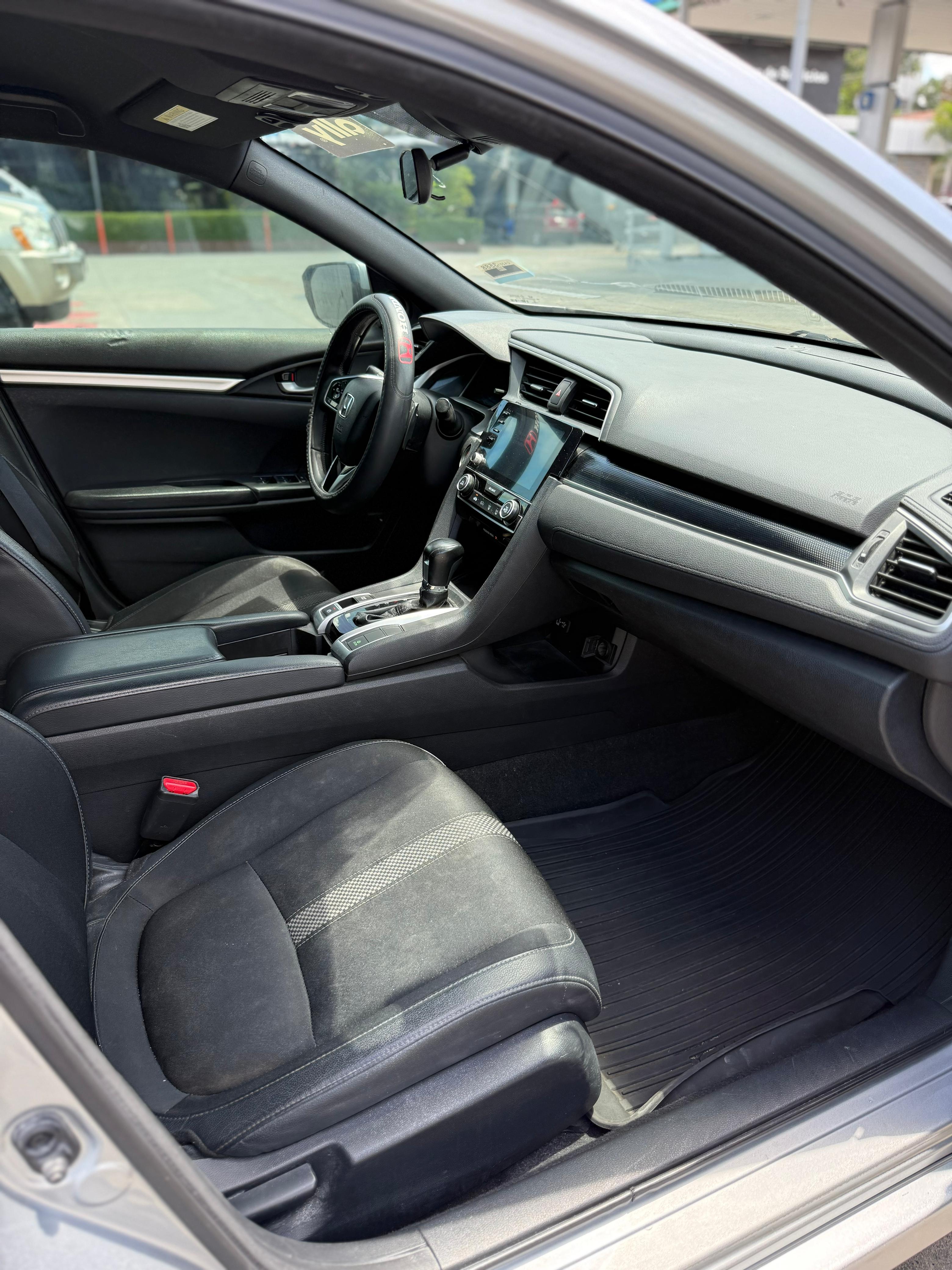 Honda Civic 2019 Sport Foto 7285441-4.jpg