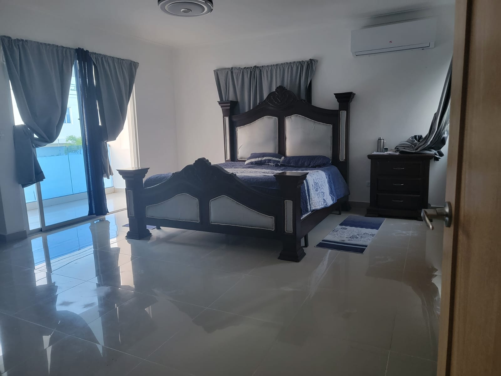 Casa en venta en tranquilo residencial en el km 13 Autopista Duarte Foto 7285475-6.jpg