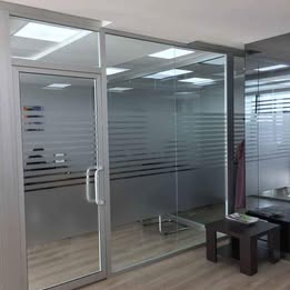 division de oficina comercial Foto 7285522-1.jpg