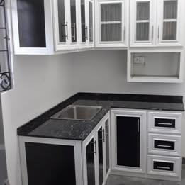 gabinete de cocina en aluminio  Foto 7285525-3.jpg