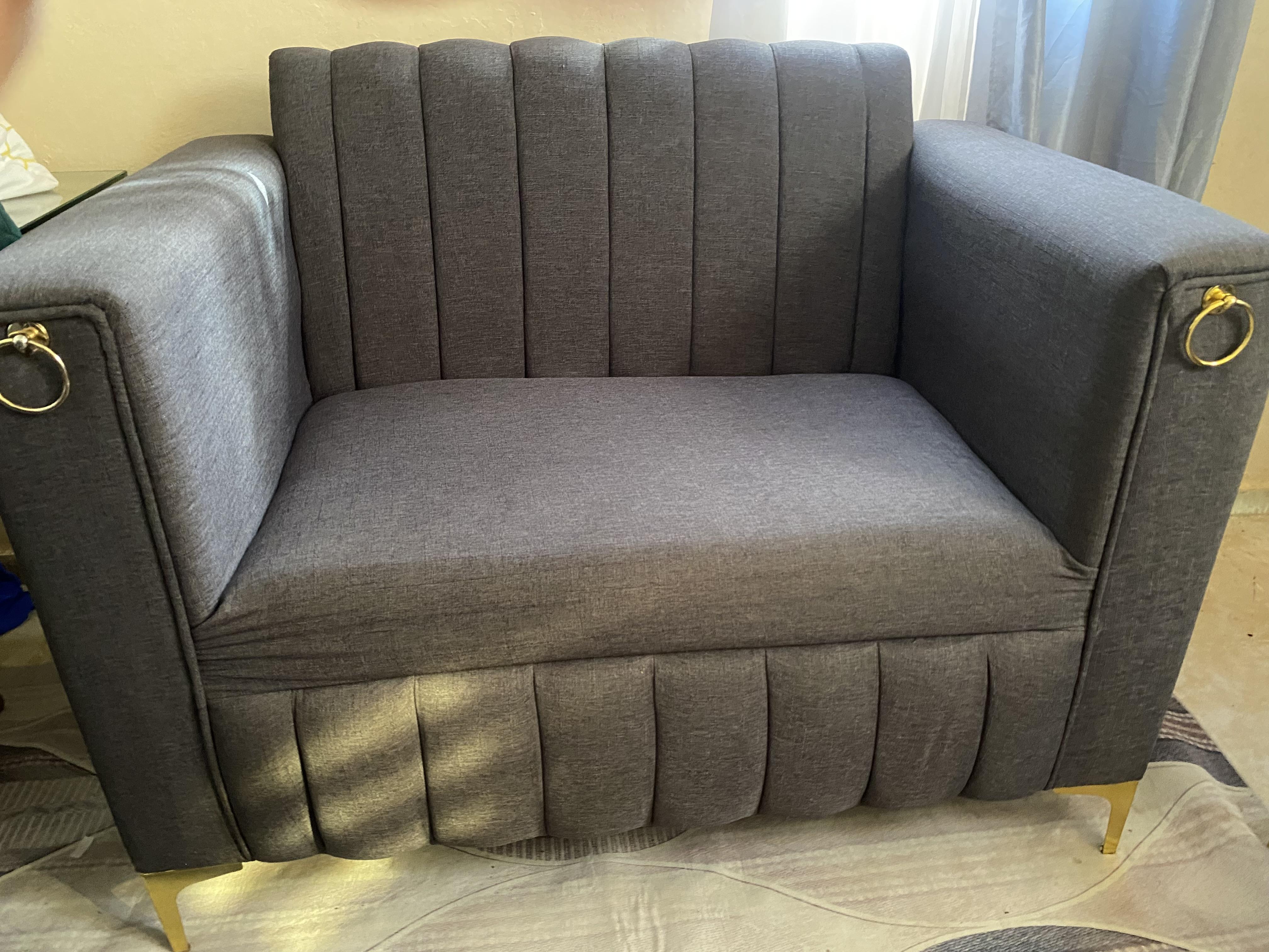 VENDO JUEGO DE SOFAS 2-2 PARA UNA SALA PEQUEÑA USADOS EN MUY BUEN ESTA Foto 7285796-4.jpg