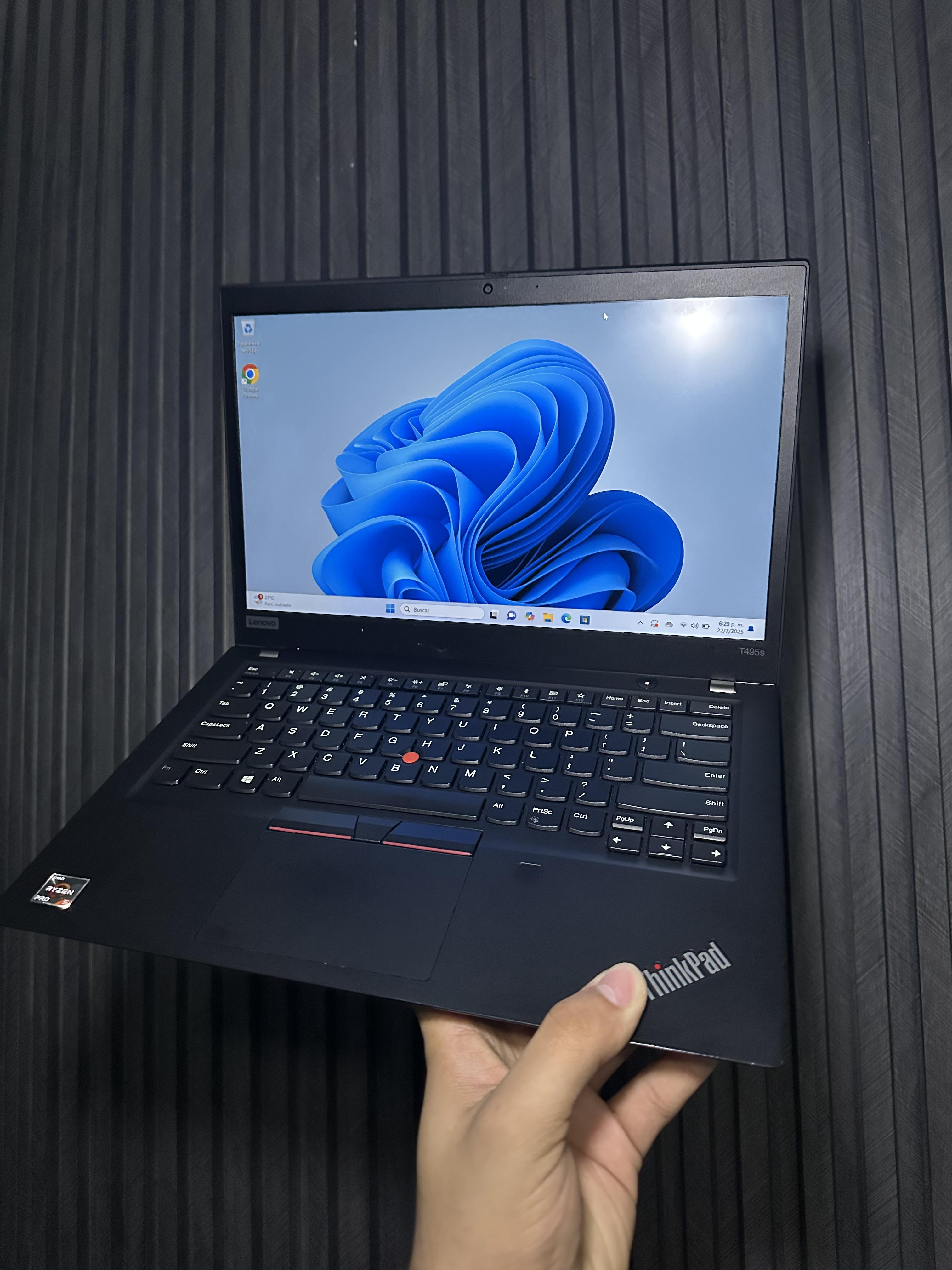 Laptop Lenovo ThinkPad T495s RYZEN 5 Foto 7285852-3.jpg