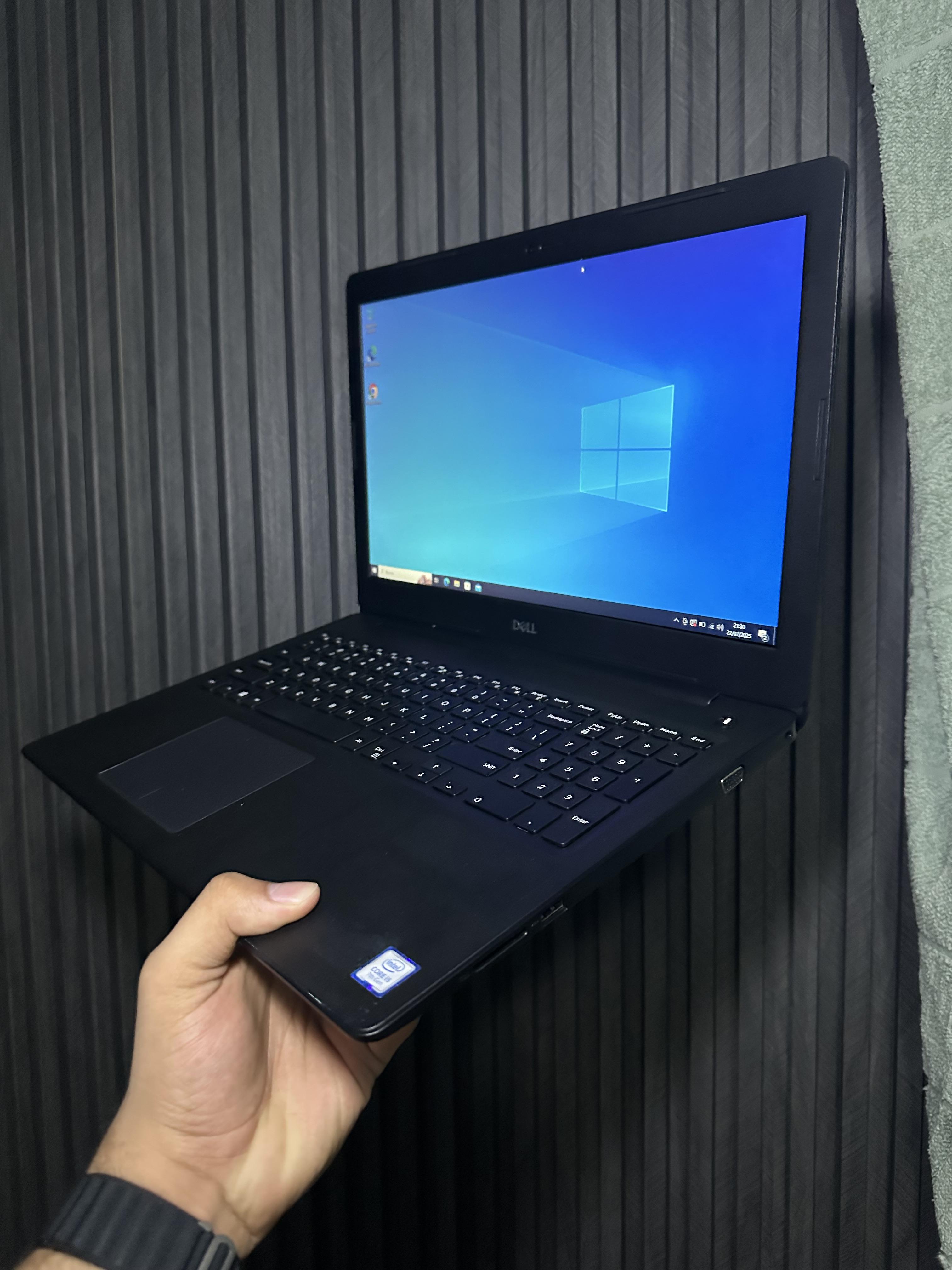 Laptop Dell Latitude 3590 Foto 7285853-3.jpg