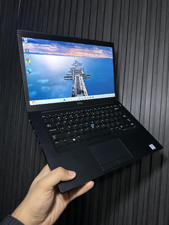 Laptop Dell Latitude 7490 Foto 7285854-1.jpg